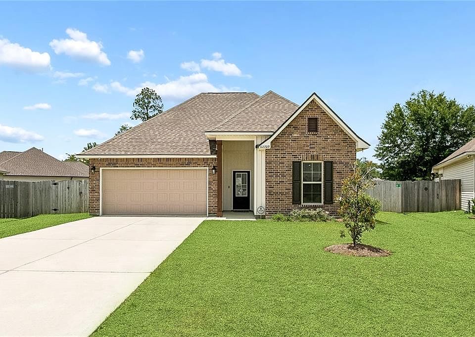 1st image of 62709 Capella Ct