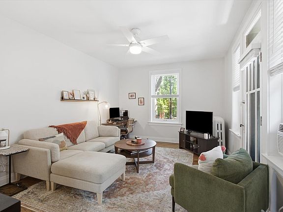 4th image of 2116 N Seminary Ave APT 26