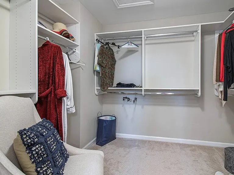 3402 Bergamont Way — Photo 23