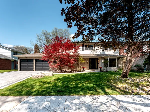 71 German Mills Rd, Markham, ON L3T 4H6