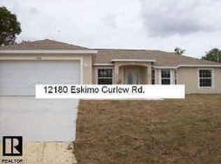 12180 Eskimo Curlew Rd, Weeki Wachee, FL 34614