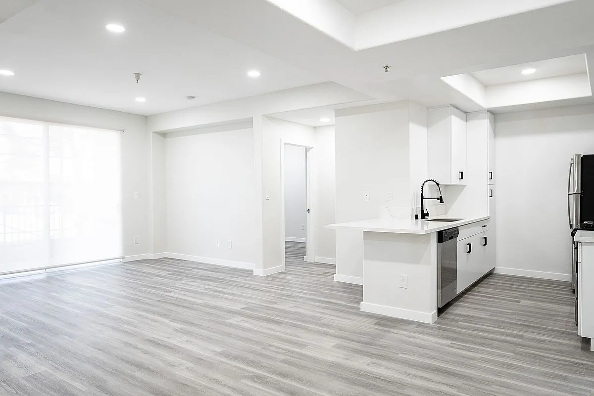 Floor plan 104