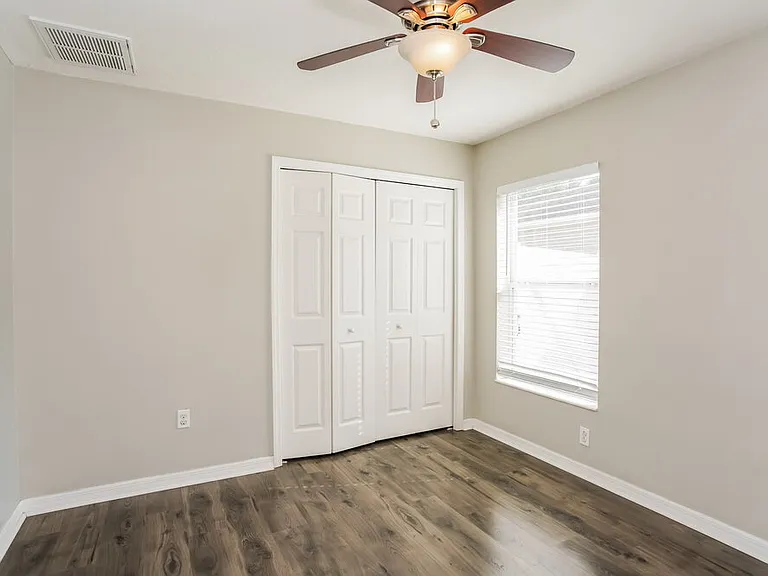 7603 Forest Mere Dr — Photo 12