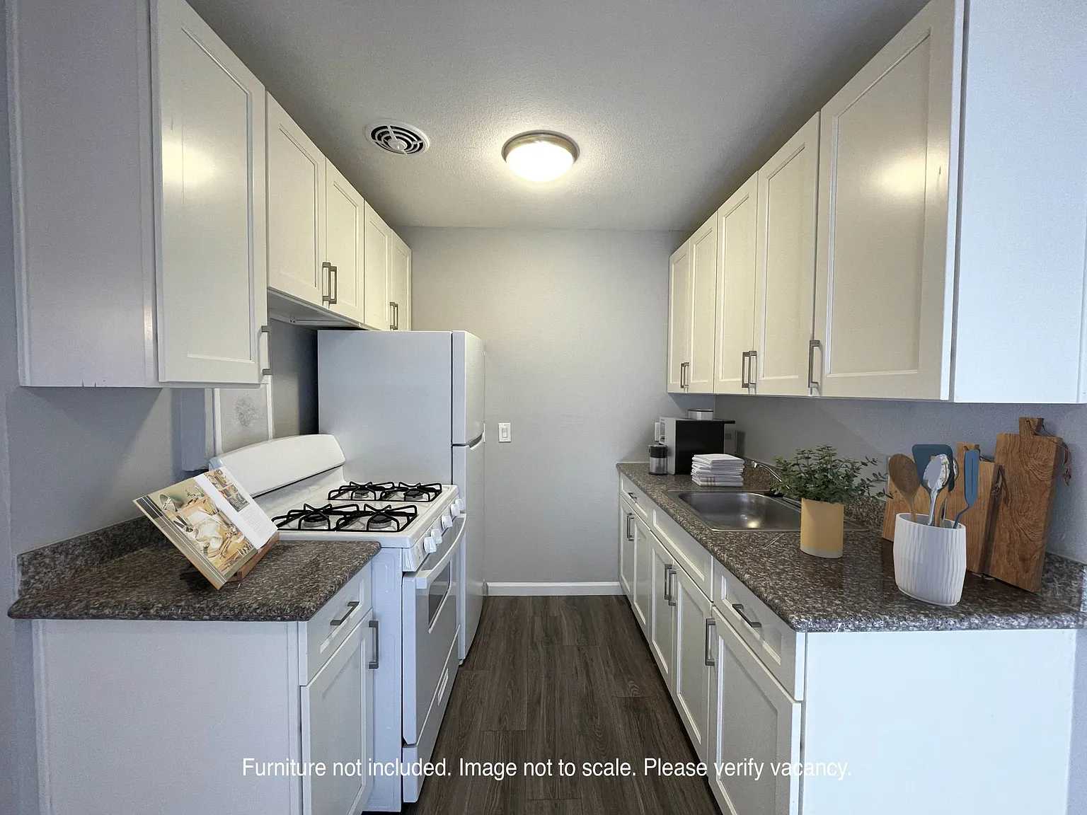 5324 Holiday Dr. — Photo 1