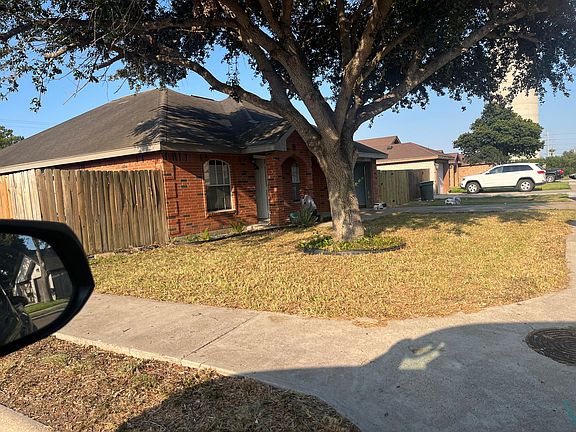 2nd image of 506 Lilly Dr