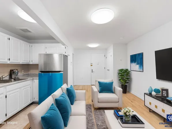 430 Lenox Avenue image 1 of 8
