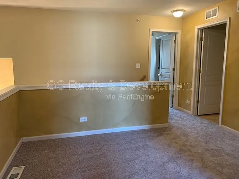 922 Kings Canyon Dr — Photo 11