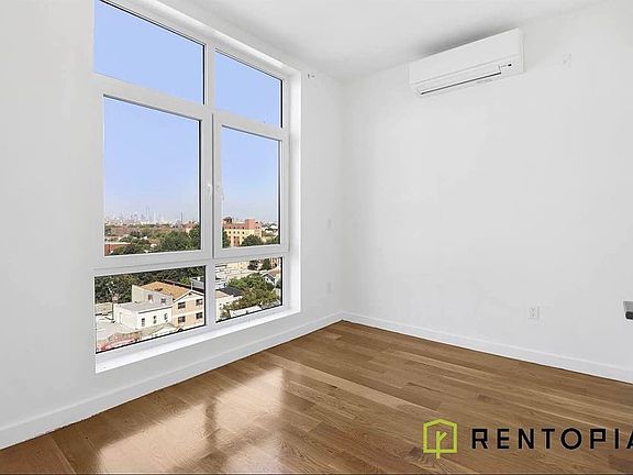 2nd image of 1875 Atlantic Ave Unit 215
