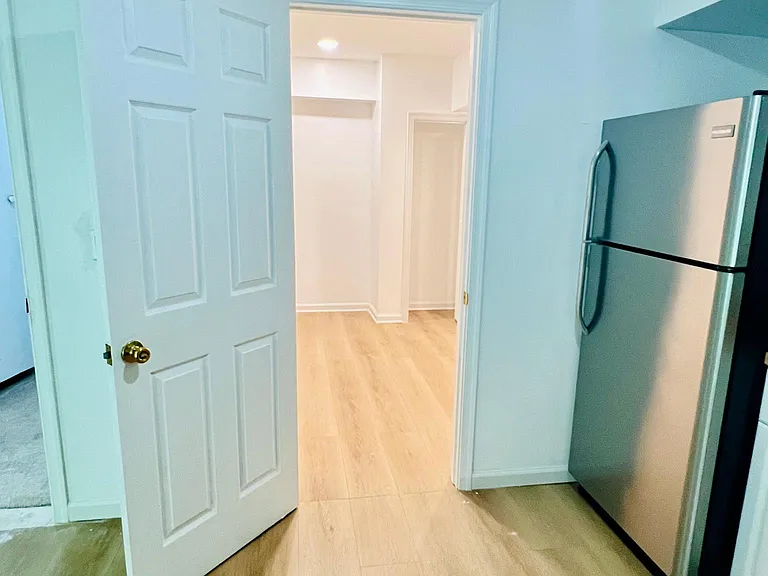 13627 Cedar Creek Ln — Photo 5