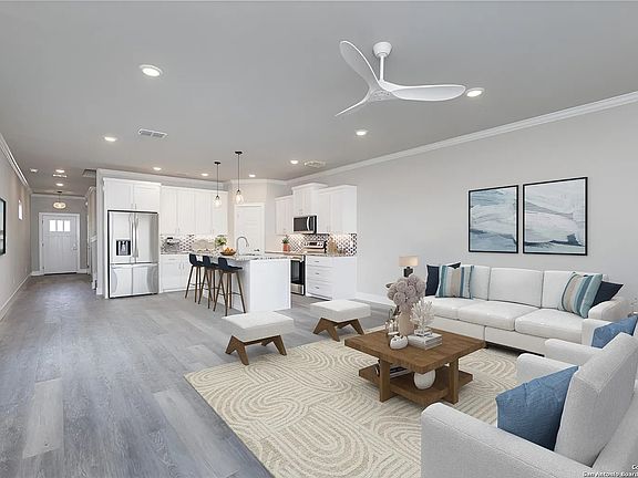 2nd image of 13970 Fortuna Bay Dr