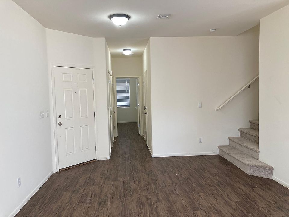 1st image of 9535 Knopfler Ln