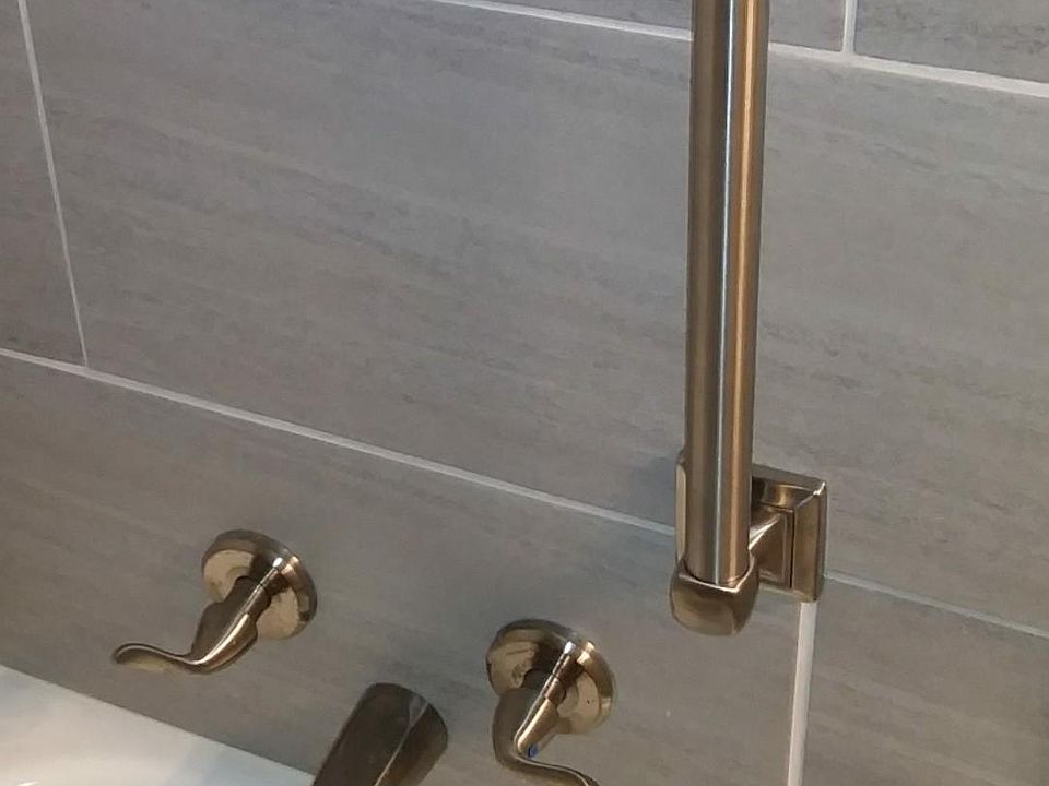 Brand New bathroom with modern fixtures