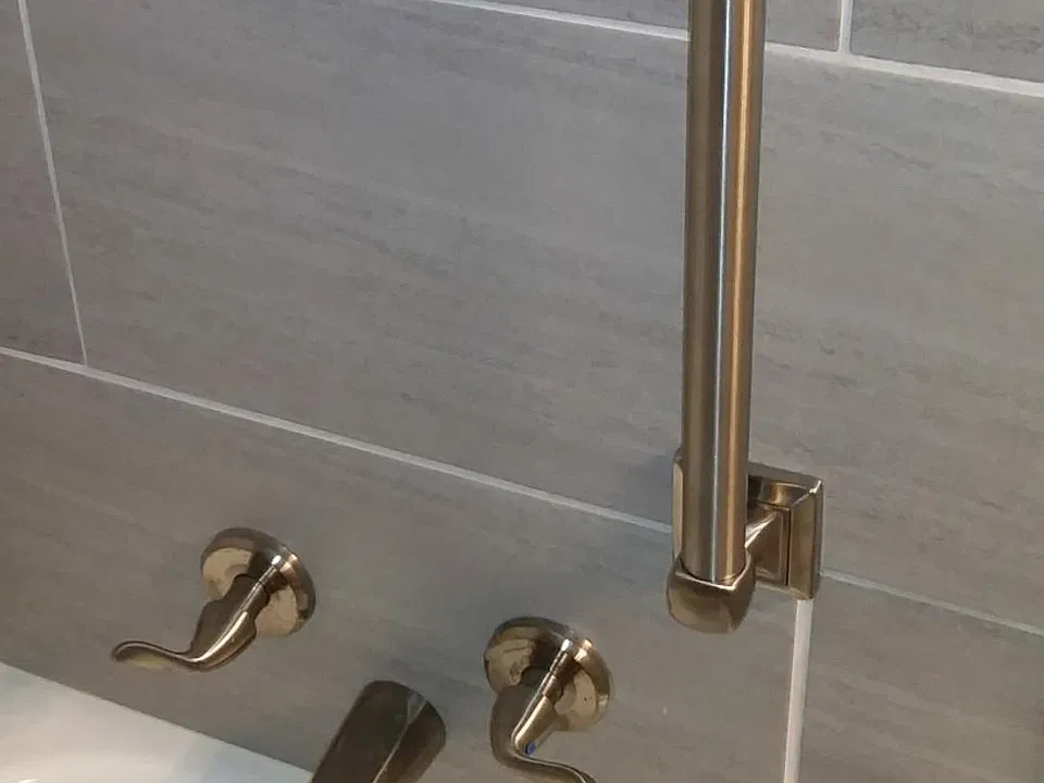 Brand New bathroom with modern fixtures