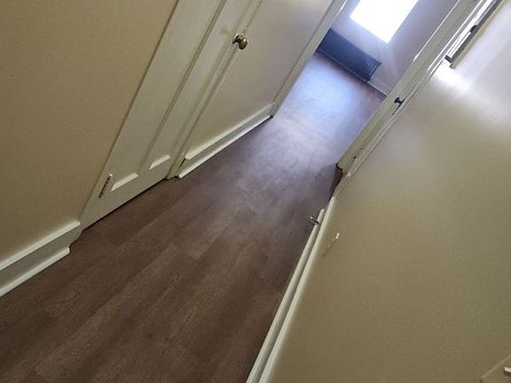 5th image of 25-27 W Court St #1