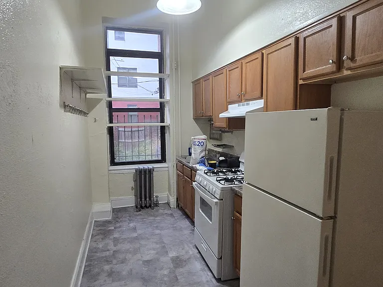The Preston Apartments — Photo 14