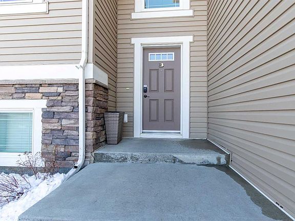 2nd image of 213 W Lettice Perry Rd N #3