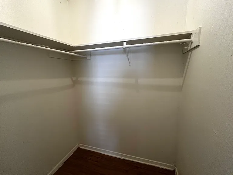 1011 W 23rd St #101 — Photo 20