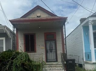 1424 Leonidas St, New Orleans, LA 70118