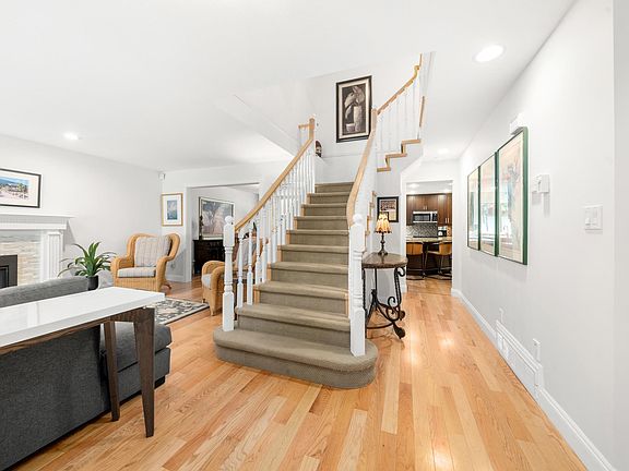 5th image of 1216 Plateau Dr