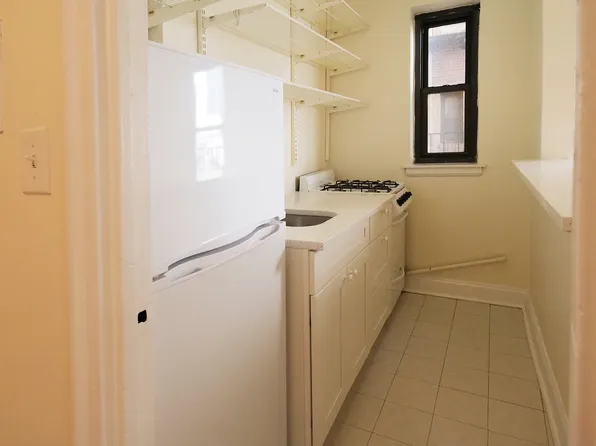 70 Clark Street image 18 of 46