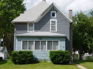 413 Oak Grove Ave, South Beloit, IL 61080
