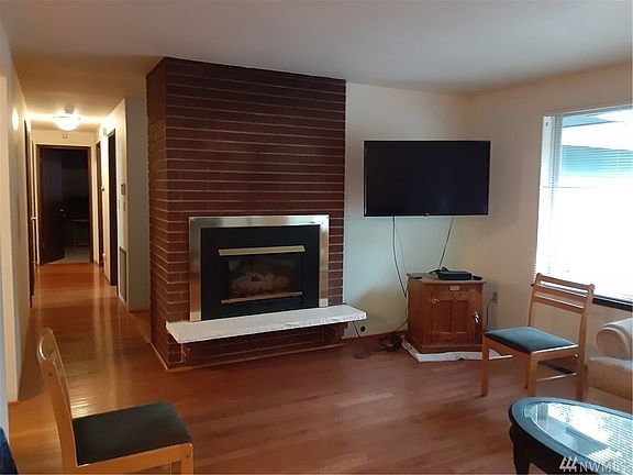 2nd image of 9410 116th St E