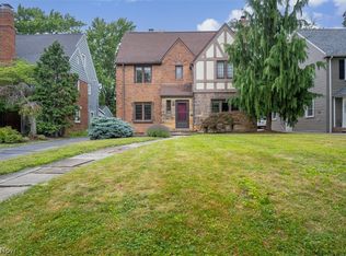 16819 Holbrook Rd, Shaker Heights, OH 44120