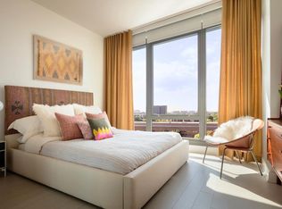 1001 W Van Buren St #3012, Chicago, IL 60607