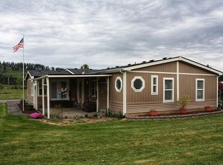 930 N 2nd St, Pe Ell, WA 98572