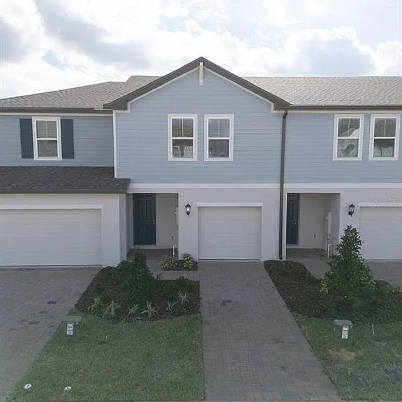 16423 Happy Eagle Dr — Photo 1