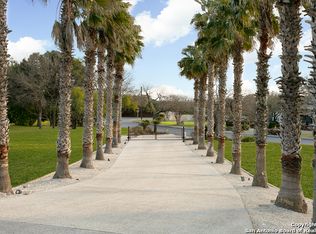 105 Warbler Way, Shavano Park, TX 78231