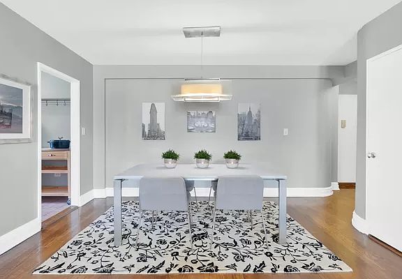 3rd image of 60 9th Ave #518
