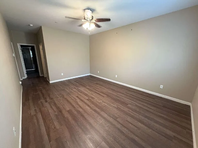 10903 Corbett Canyon Dr — Photo 11