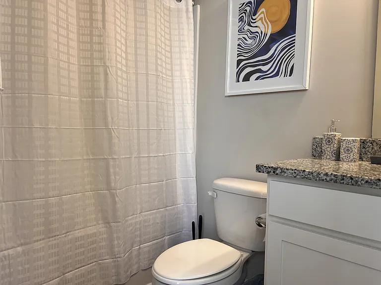 3453 Bristol Ln — Photo 9