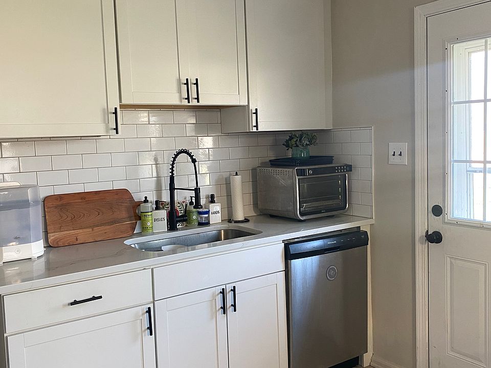 1st image of 1409 N Star Ave