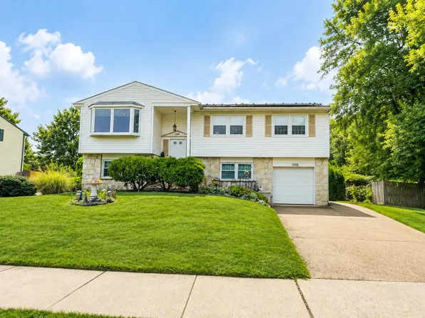 1208 Salem Rd, Burlington, NJ 08016