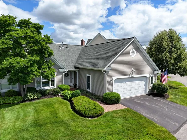 135 Lakeview Way, Canandaigua, NY 14424
