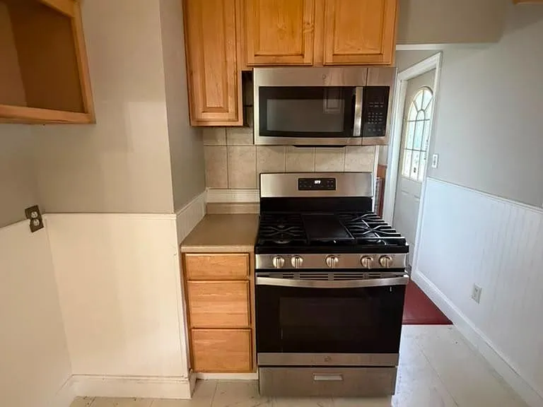 131 Summit Ave — Photo 15