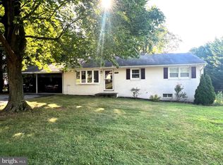 13971 Crest Ave, Waynesboro, PA 17268