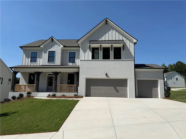 1078 Hawkins Creek Dr, Jefferson, GA 30549