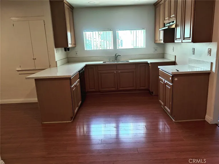 853 N Zeyn St — Photo 15