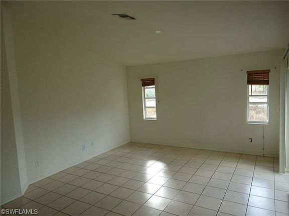5th image of 4065 Everglades Blvd N