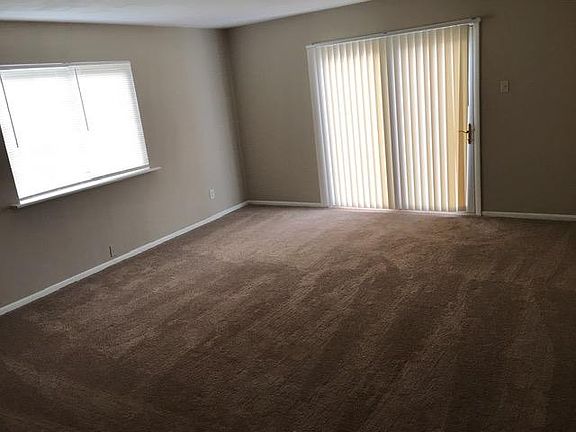 4th image of 12026 Madrid Ave
