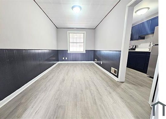 5th image of 7842 Lockwood Rd