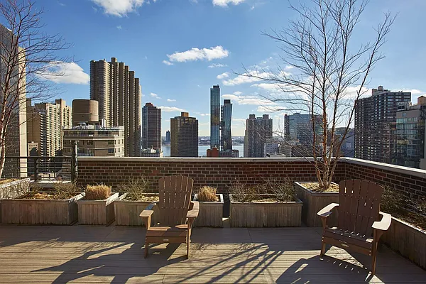 Sold by Brown Harris Stevens | media 6