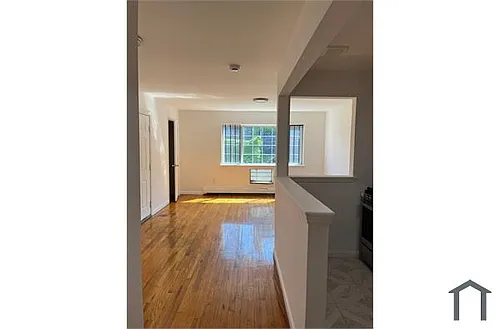 127 Chester St #3 Photo 1