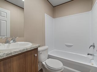 227 NE 77th St, Oak Island, NC 28465