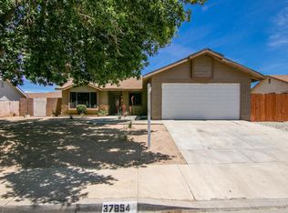 37854 Maureen St, Palmdale, CA 93550