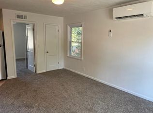 1317 S 19th St APT 2, Lincoln, NE 68502