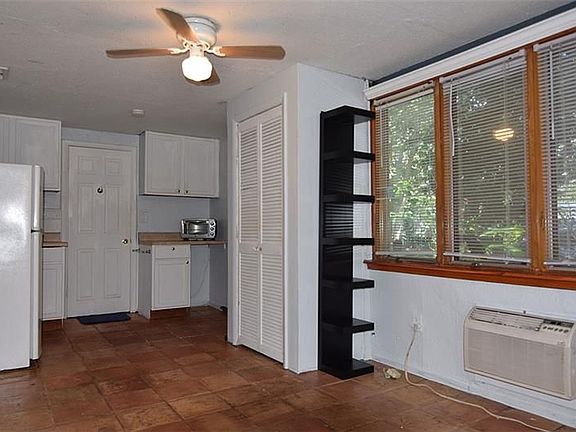 5th image of 1143 NW 4th Ave